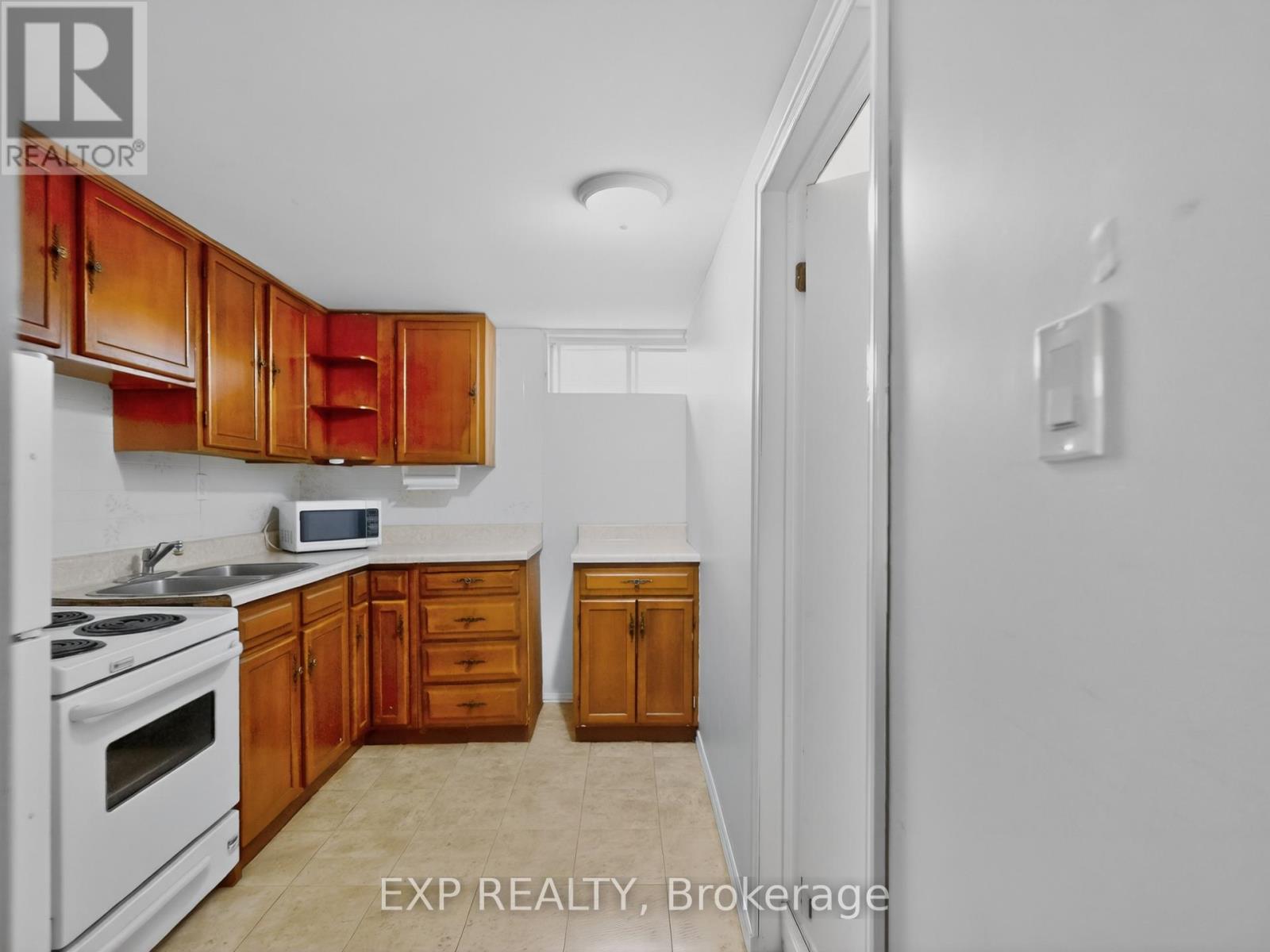 6328 GORE STREET - 27