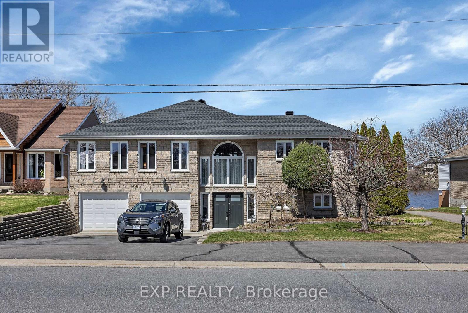 806 LAVAL STREET - 2