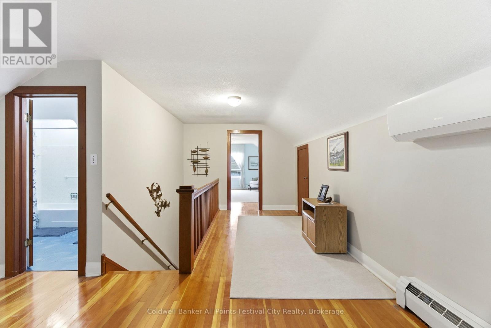 101 WATERLOO STREET N - 30