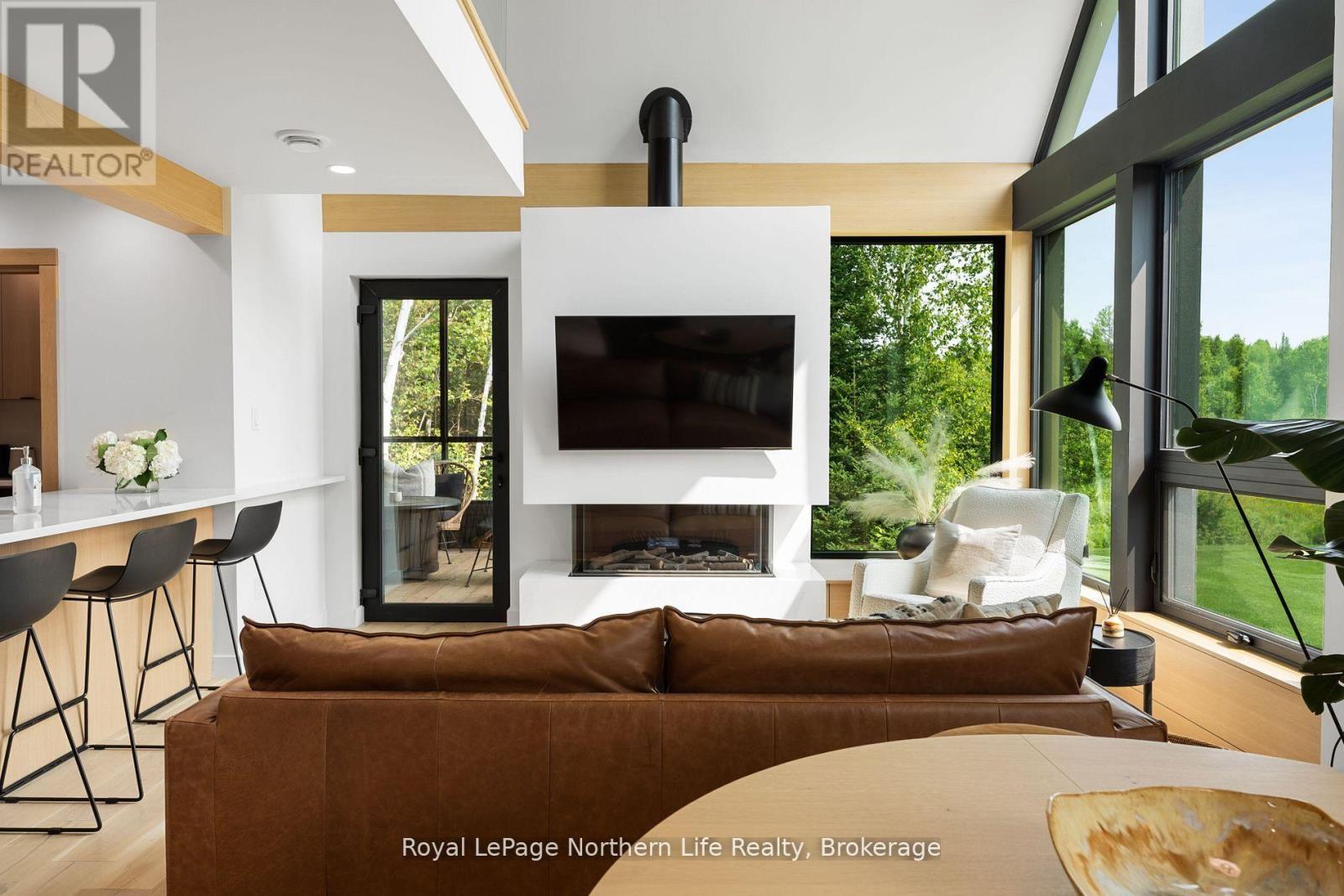 466 OUELLETTE ROAD - Image 13