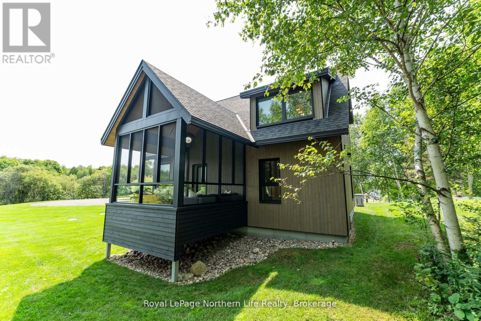 466 OUELLETTE ROAD - Image 37