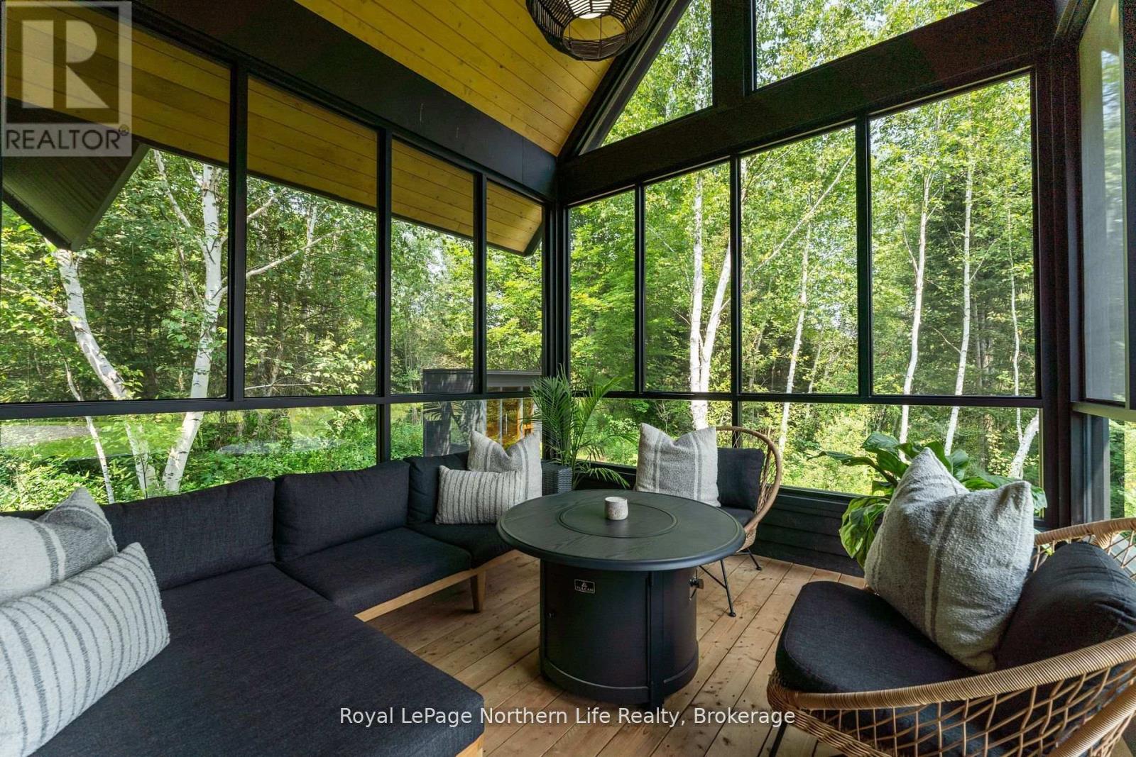 466 OUELLETTE ROAD - Image 38