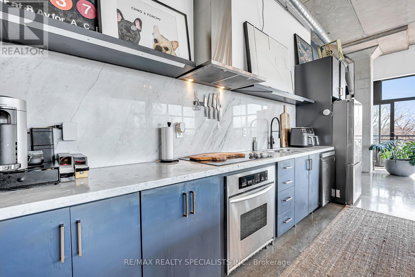 #520 68 BROADVIEW AVENUE - 25