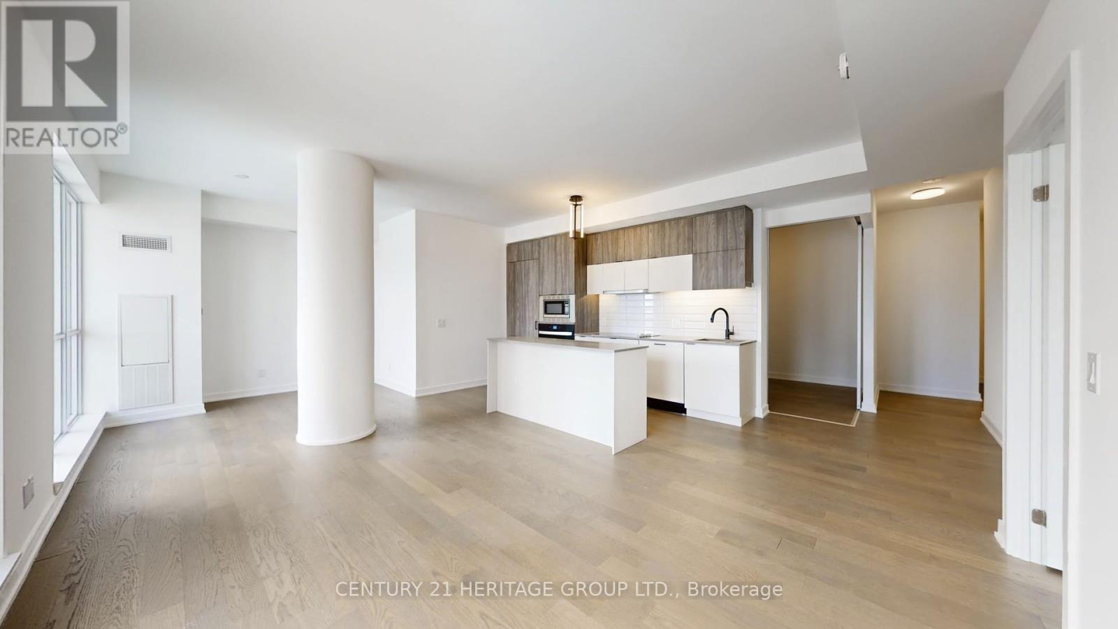 #225 8888 YONGE STREET - 14