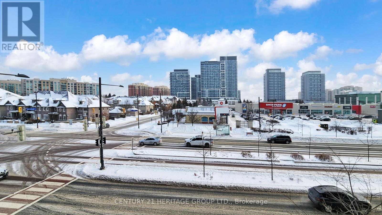 #225 8888 YONGE STREET - 50
