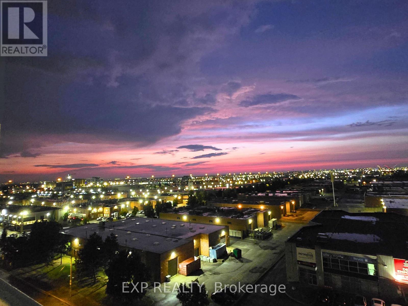 #UNIT 811 950 PORTAGE PARKWAY - 29