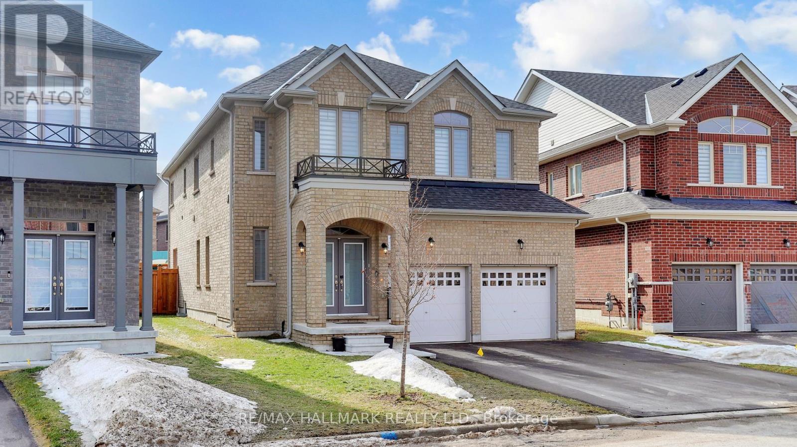 61 MAC CAMPBELL WAY - 2