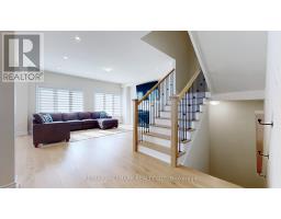 61 Mac Campbell Way, Bradford West Gwillimbury, ON L3Z4M6 Photo 13