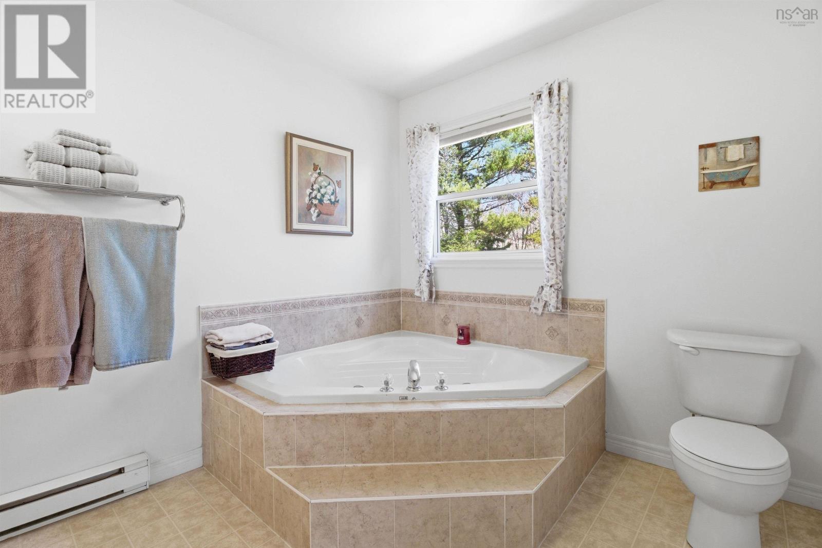 Property 24 of 50 of 107 Haddad Drive