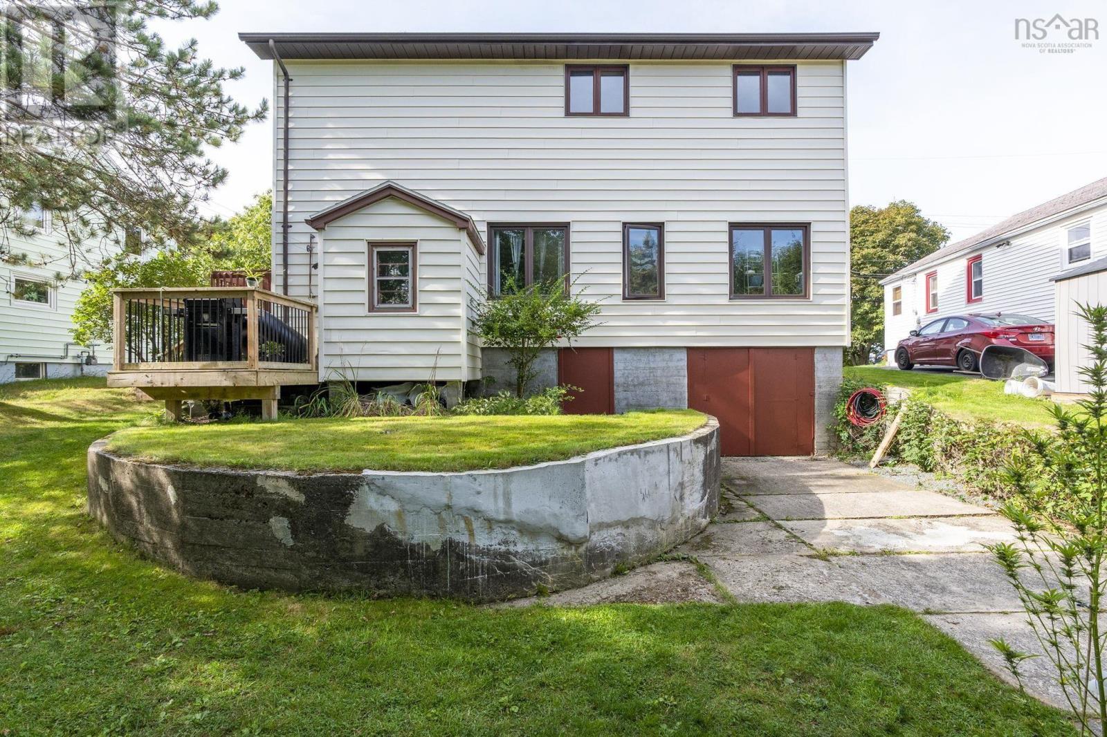 Property 8 of 50 of 24 Joffre Street SE