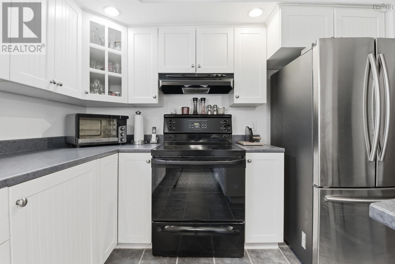 Property 17 of 50 of 107 Haddad Drive