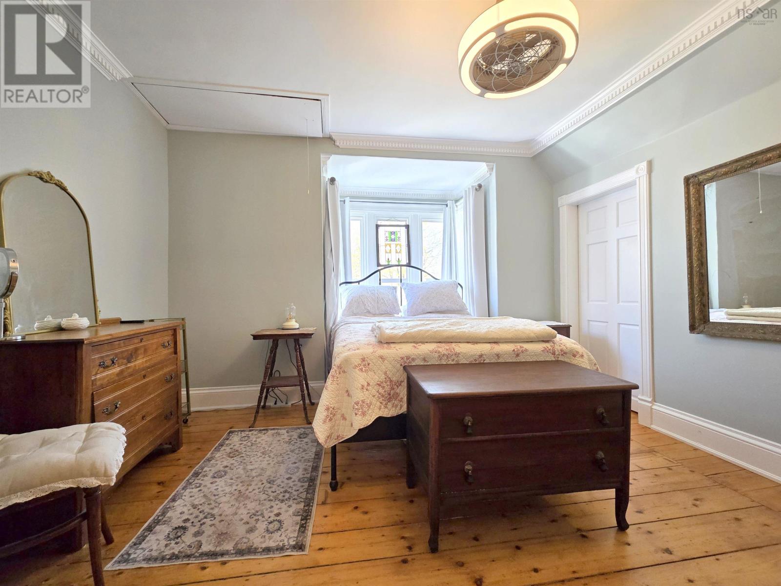 Property 20 of 49 of 179-181 East Victoria Street