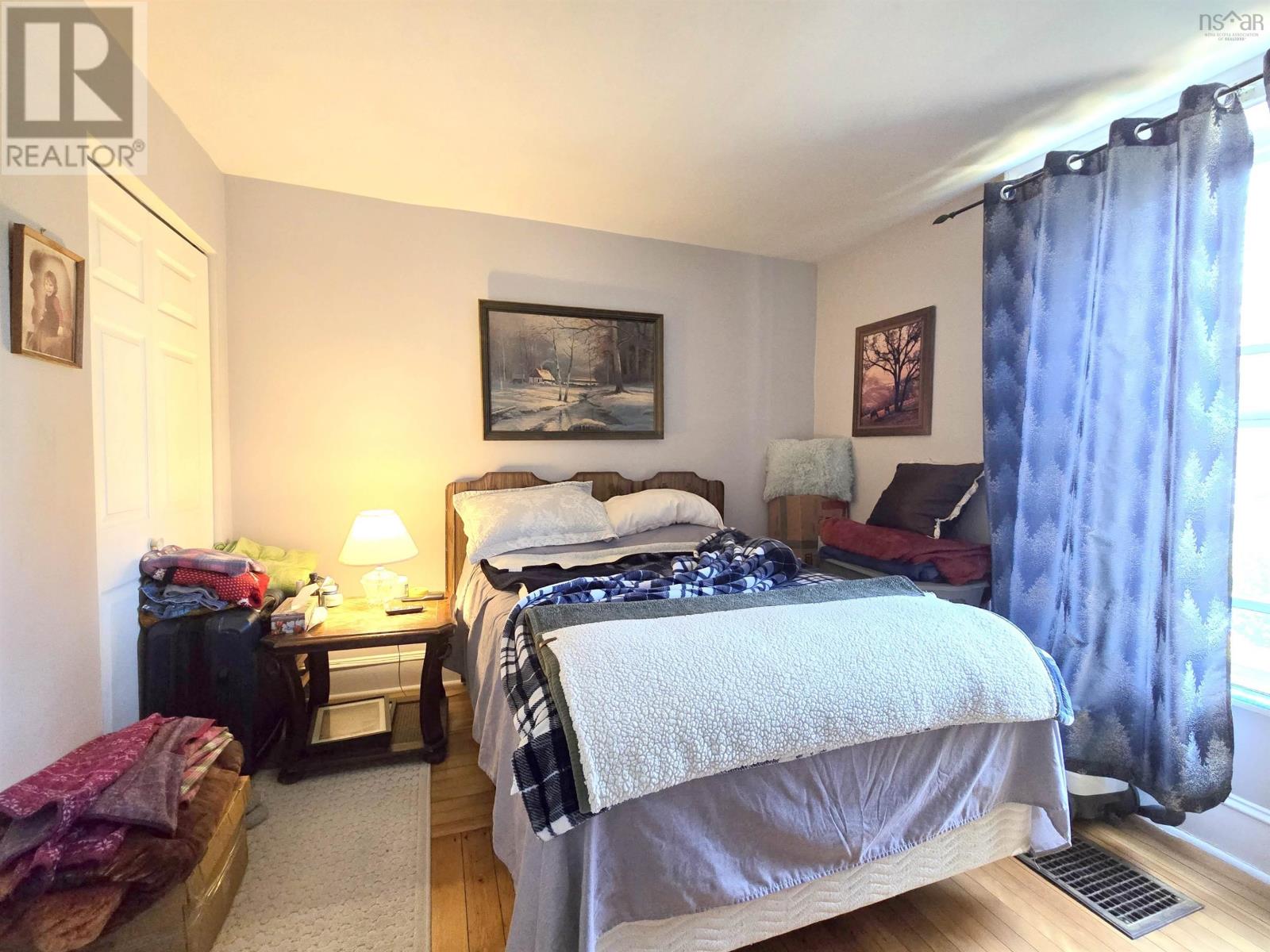 Property 36 of 49 of 179-181 East Victoria Street