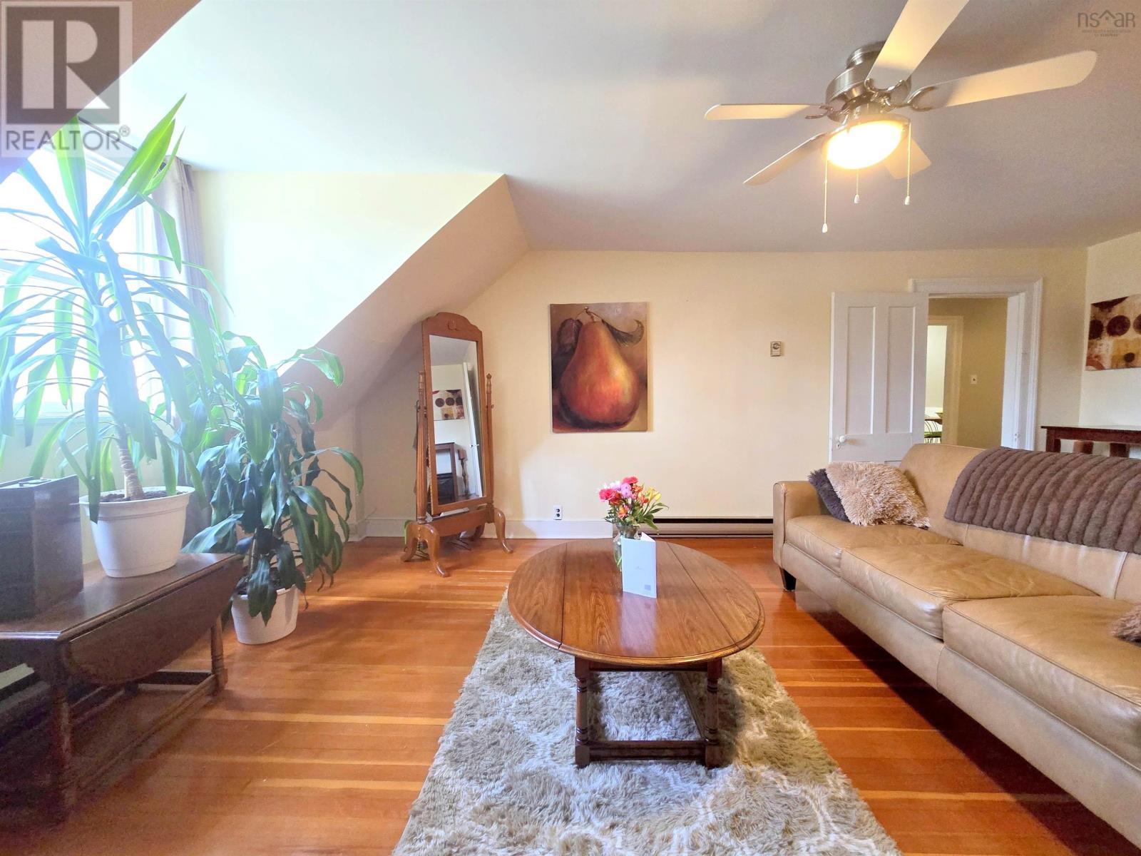 Property 39 of 49 of 179-181 East Victoria Street