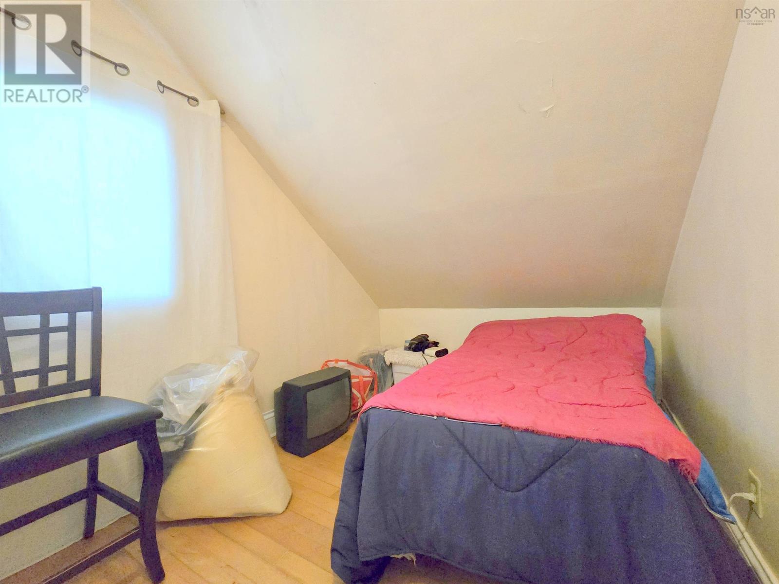 Property 45 of 49 of 179-181 East Victoria Street