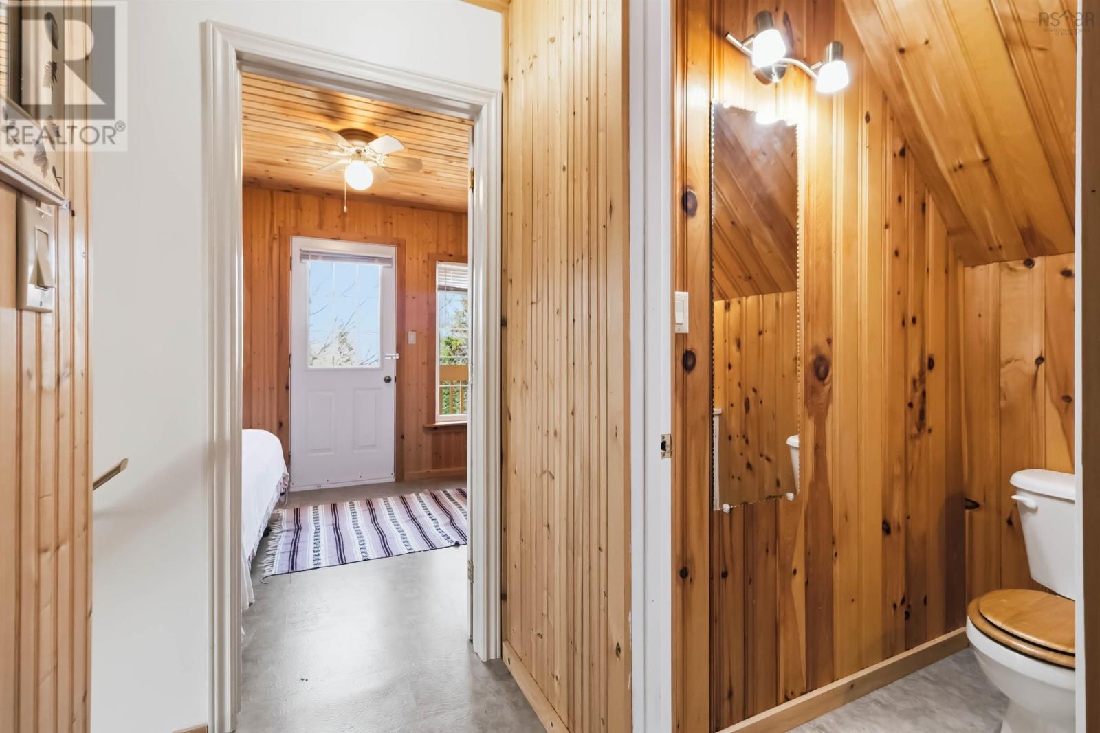 Property 22 of 35 of 24 Mitchell Island Loop