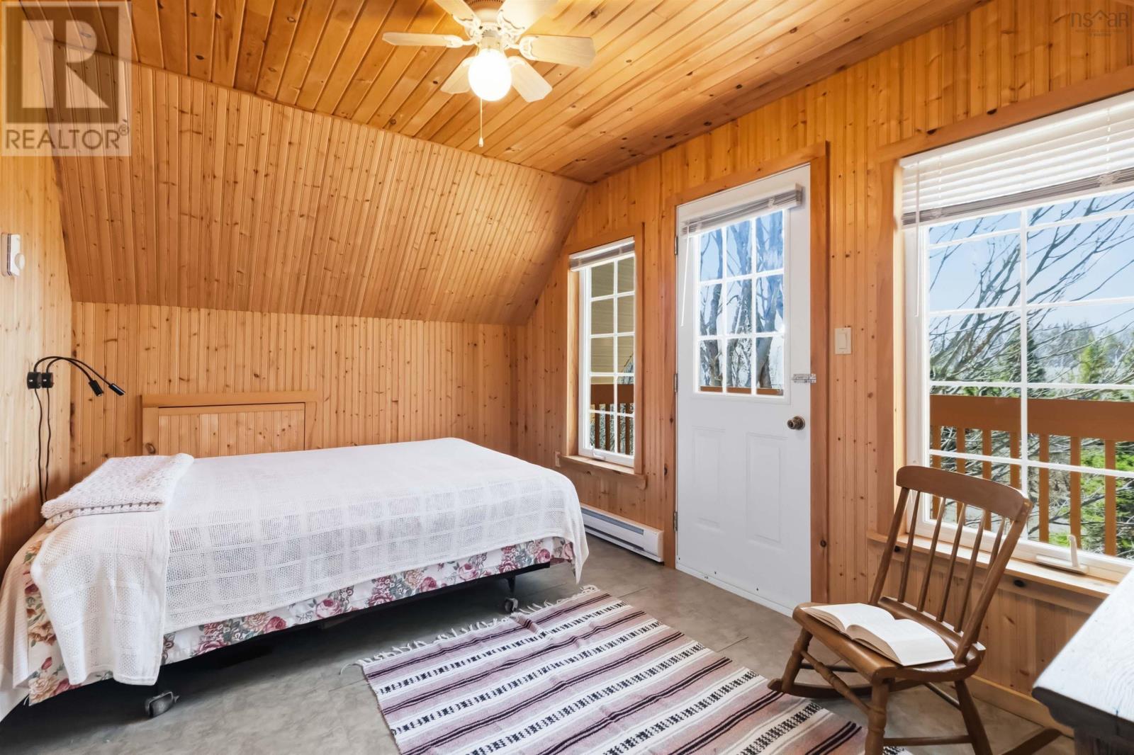 Property 19 of 35 of 24 Mitchell Island Loop