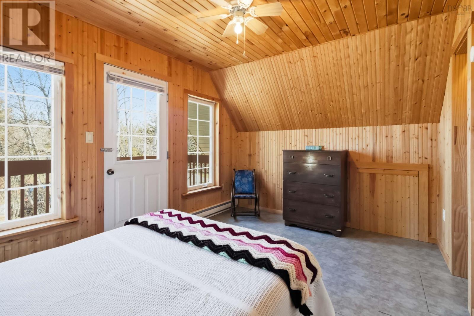 Property 24 of 35 of 24 Mitchell Island Loop