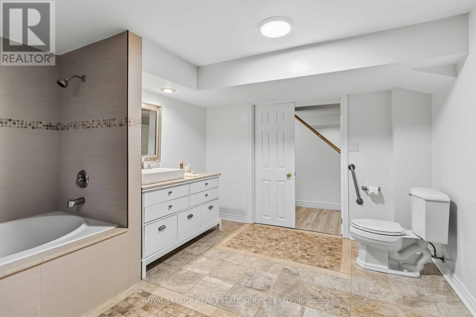 4330 SPINNINGDALE COURT - 39