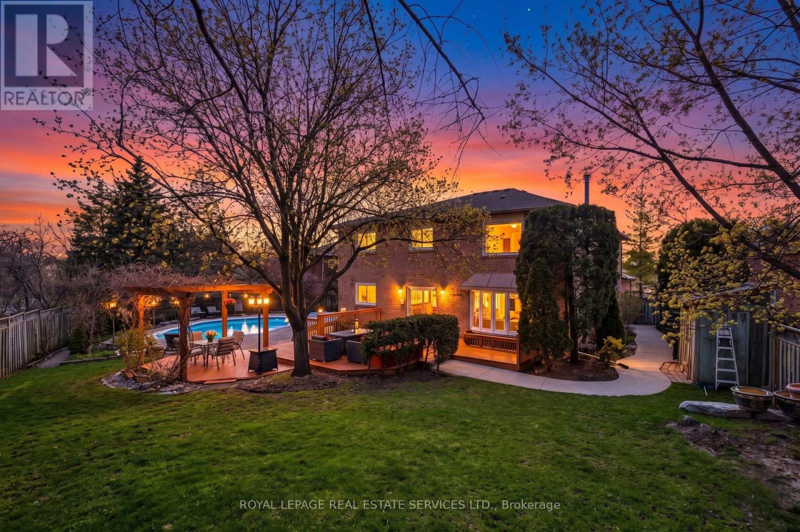 4330 SPINNINGDALE COURT - 44