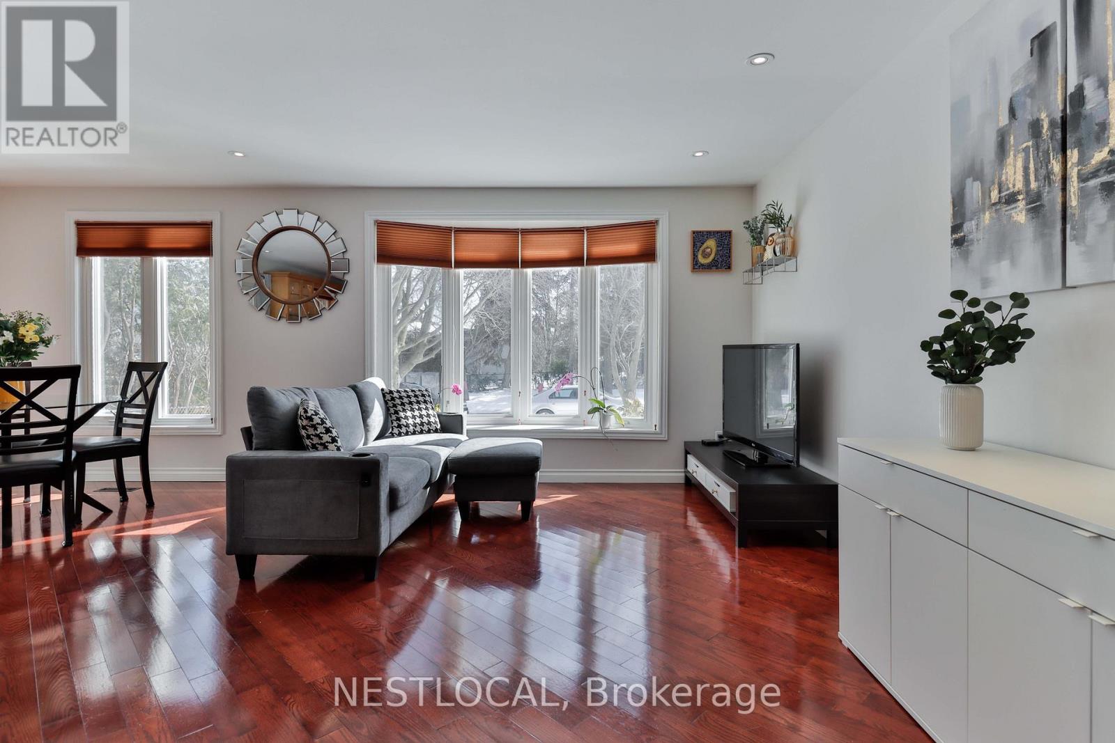 1286 LANDFAIR CRESCENT - 5