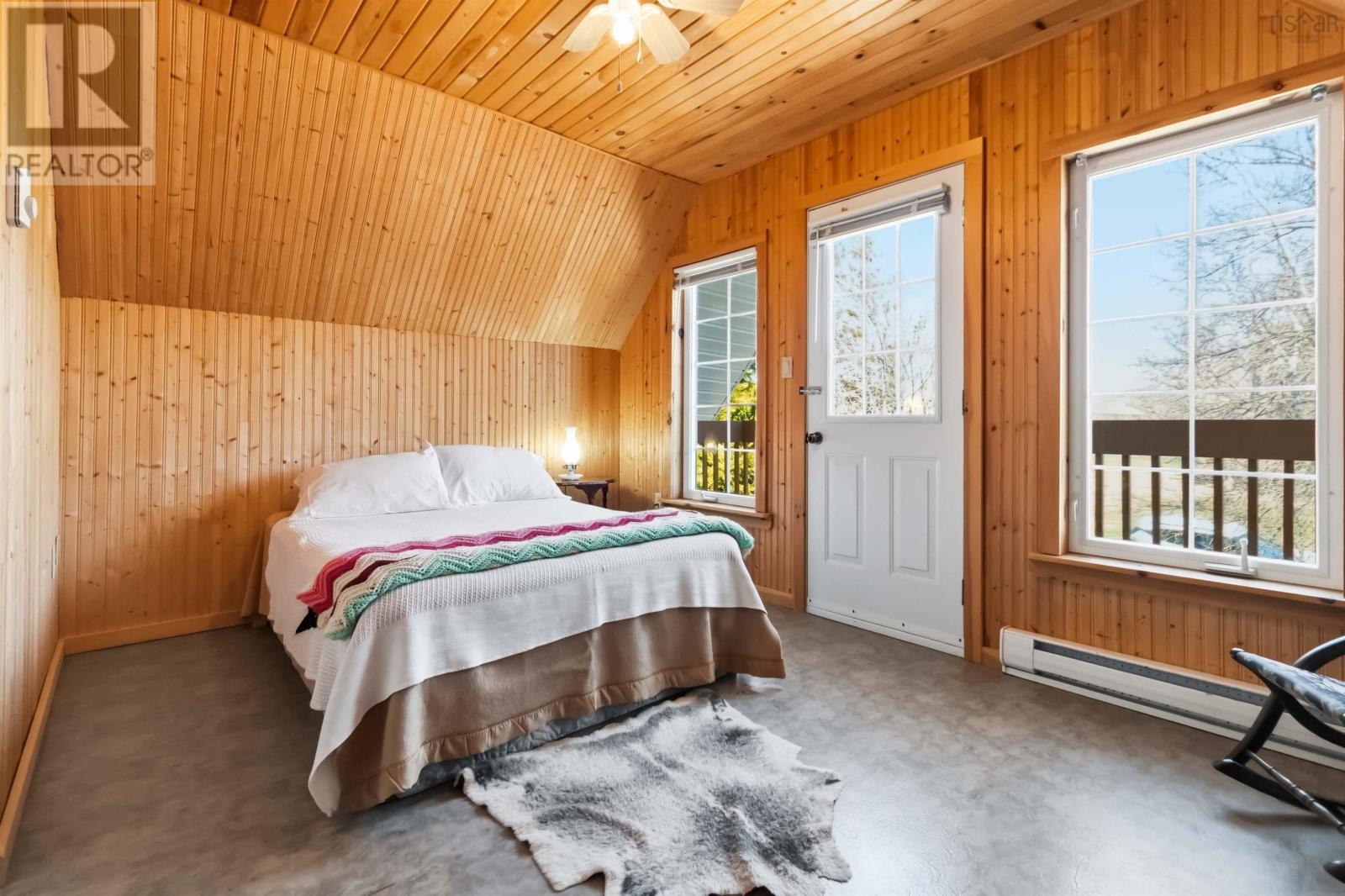 Property 23 of 35 of 24 Mitchell Island Loop