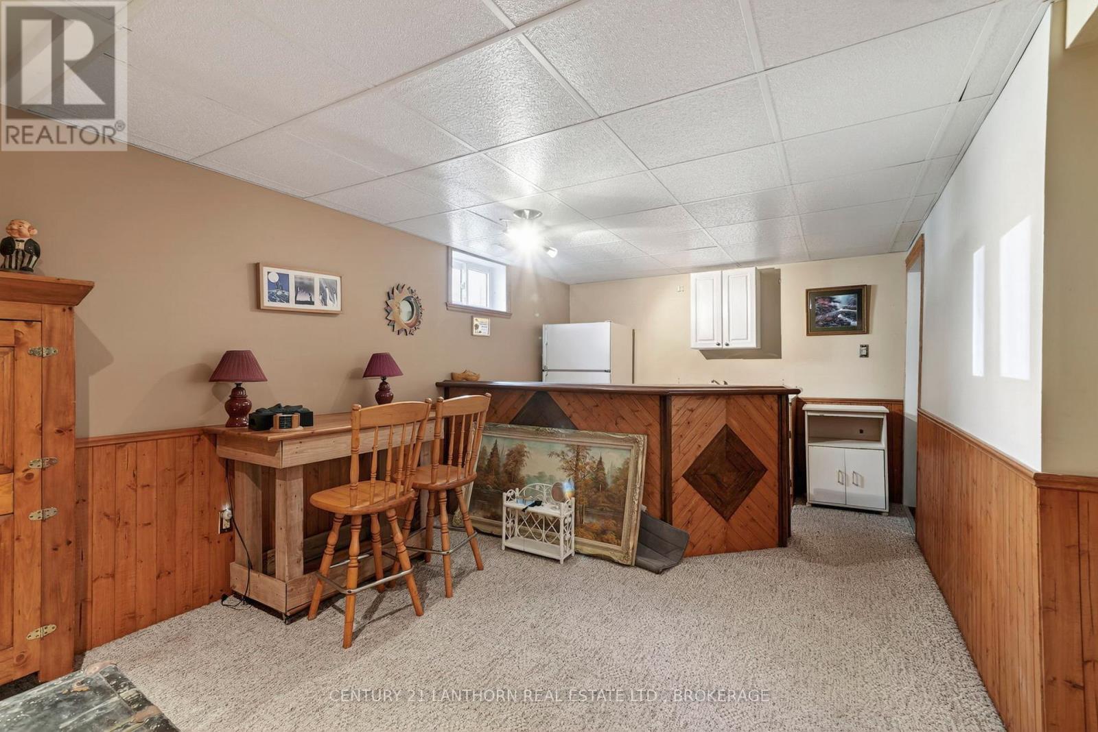 417 BEACH AVENUE — photo 31