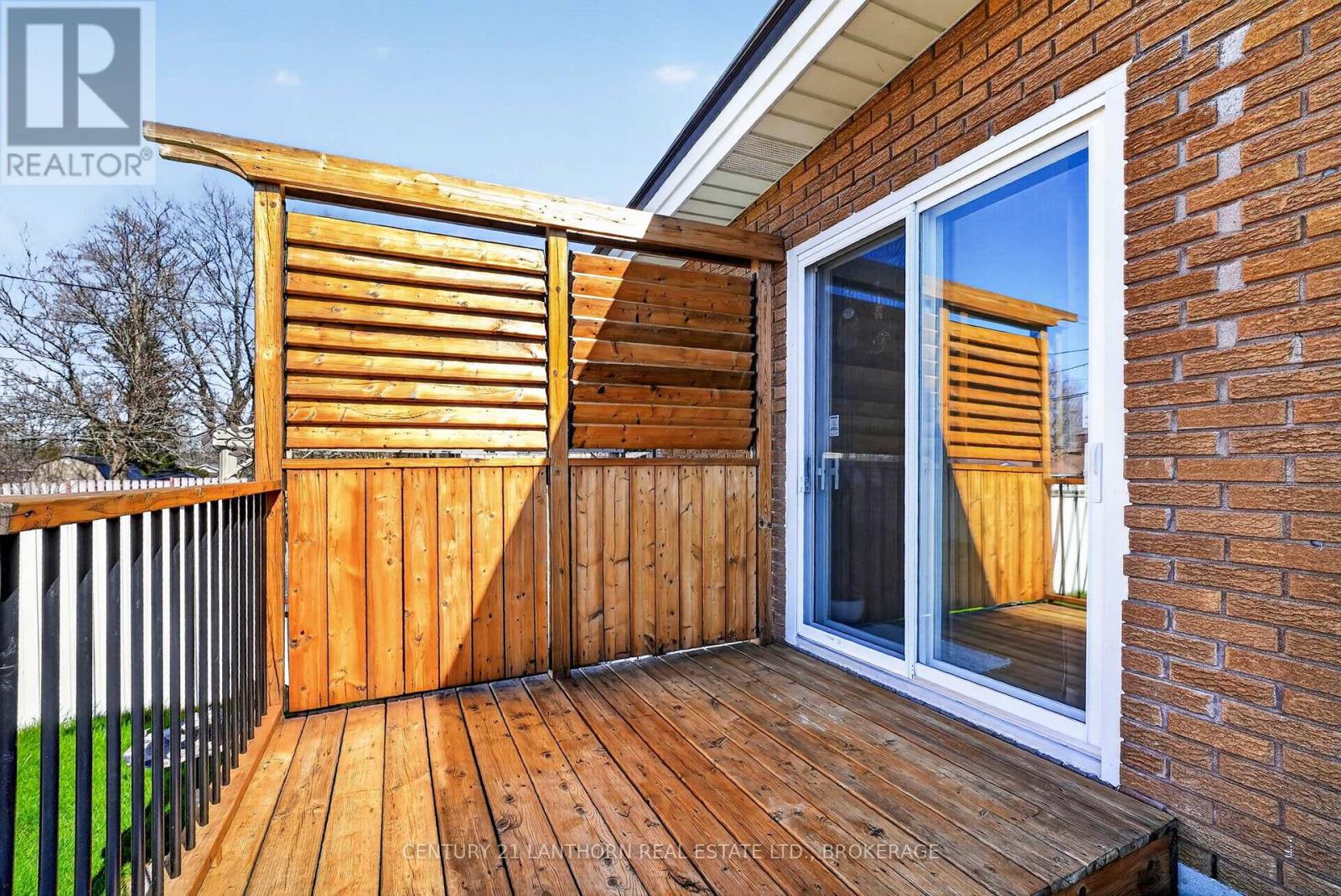 417 BEACH AVENUE — photo 43