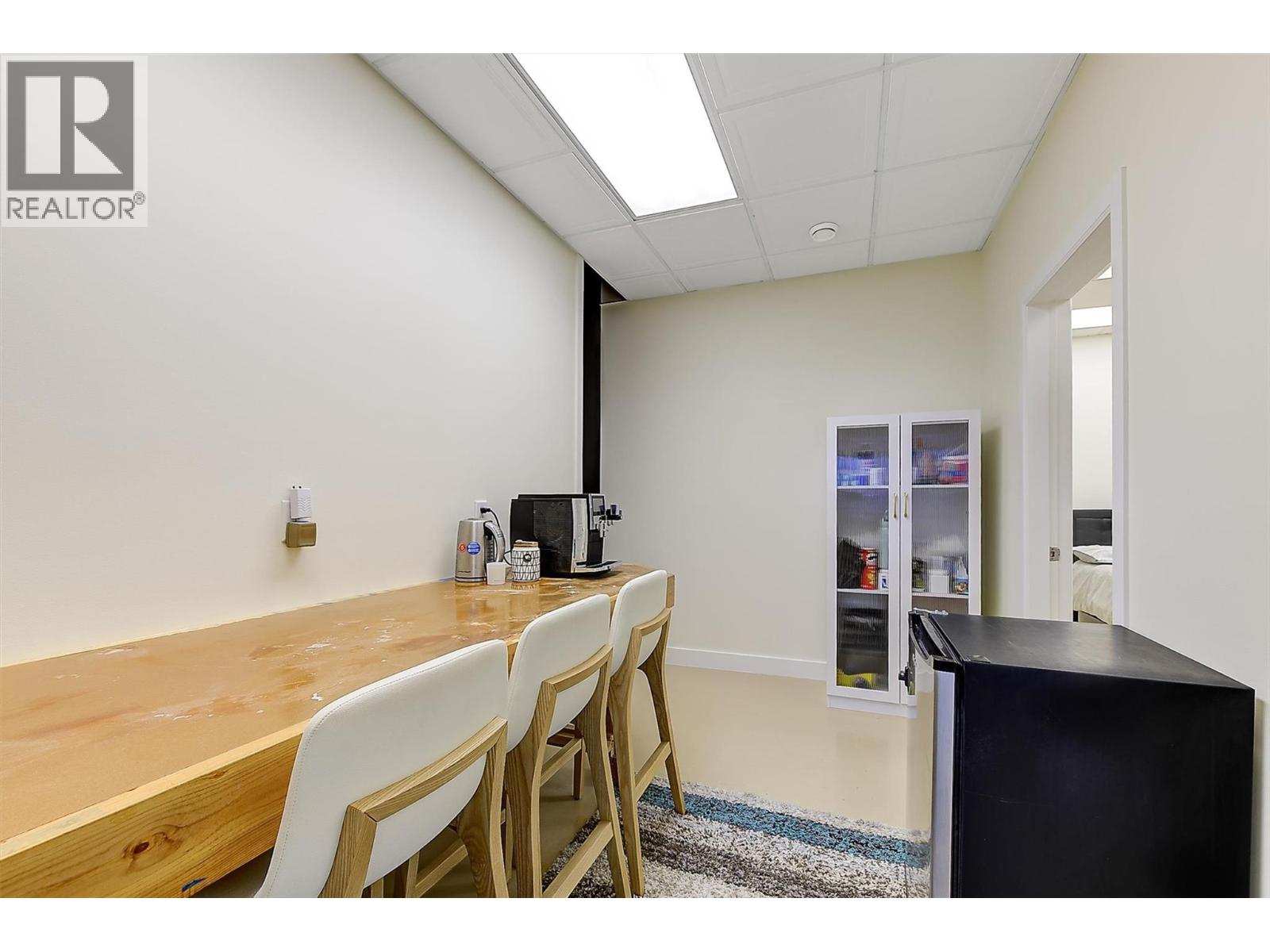 2240 Terrero Place - 56