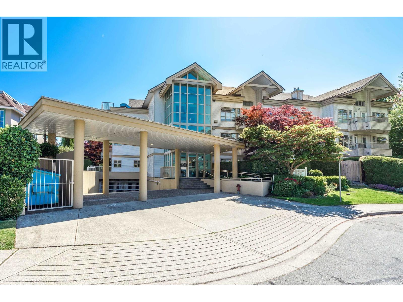 #301-1118 55 Street, Delta