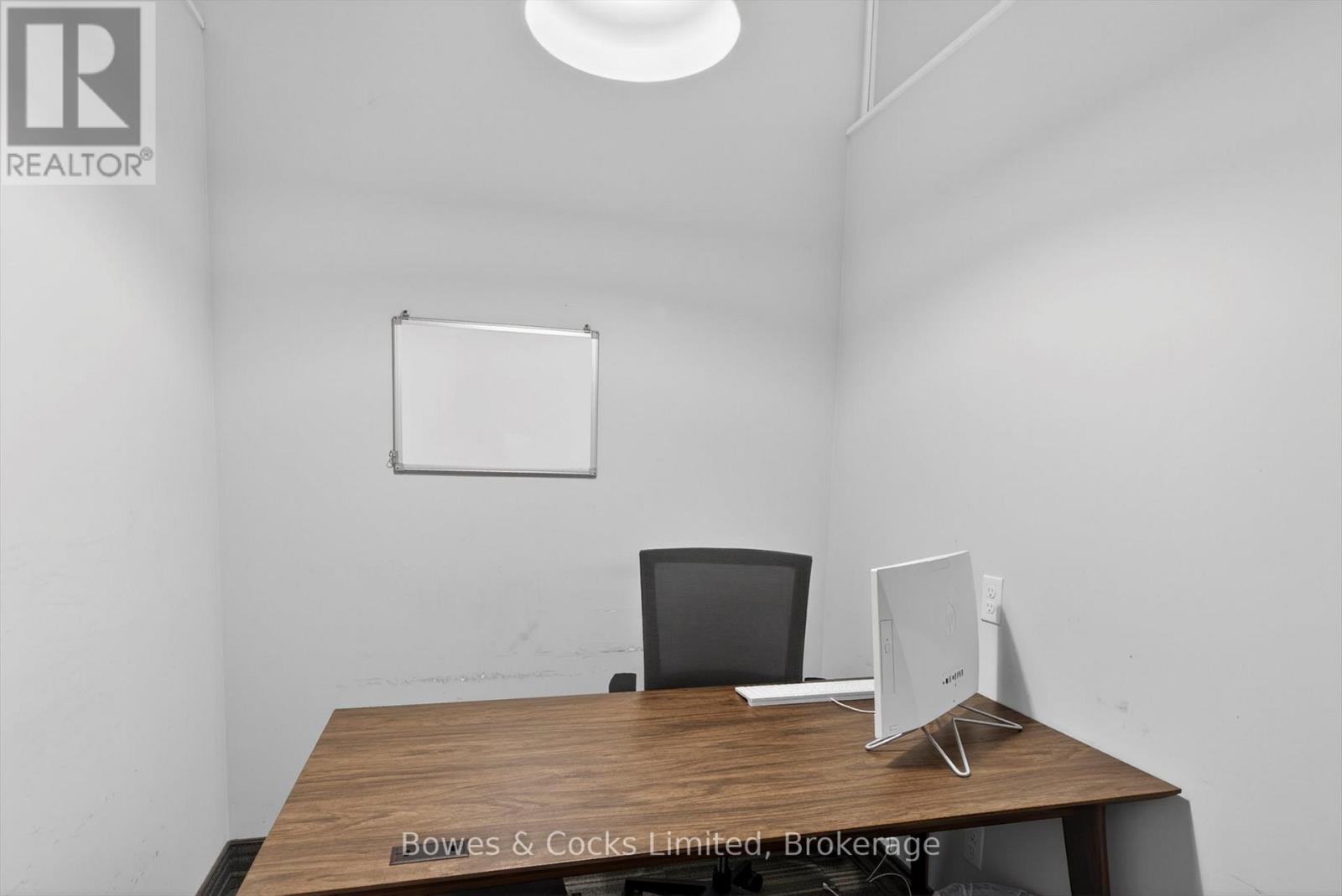 269 CHARLOTTE STREET — photo 16