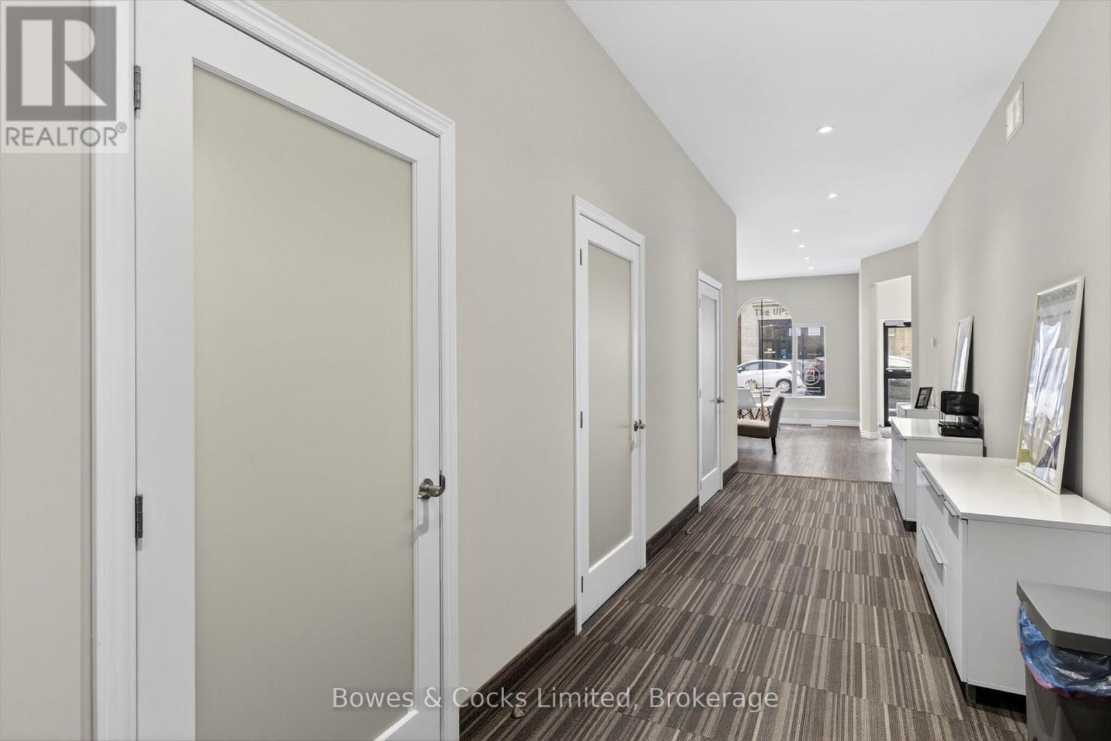 269 CHARLOTTE STREET — photo 18