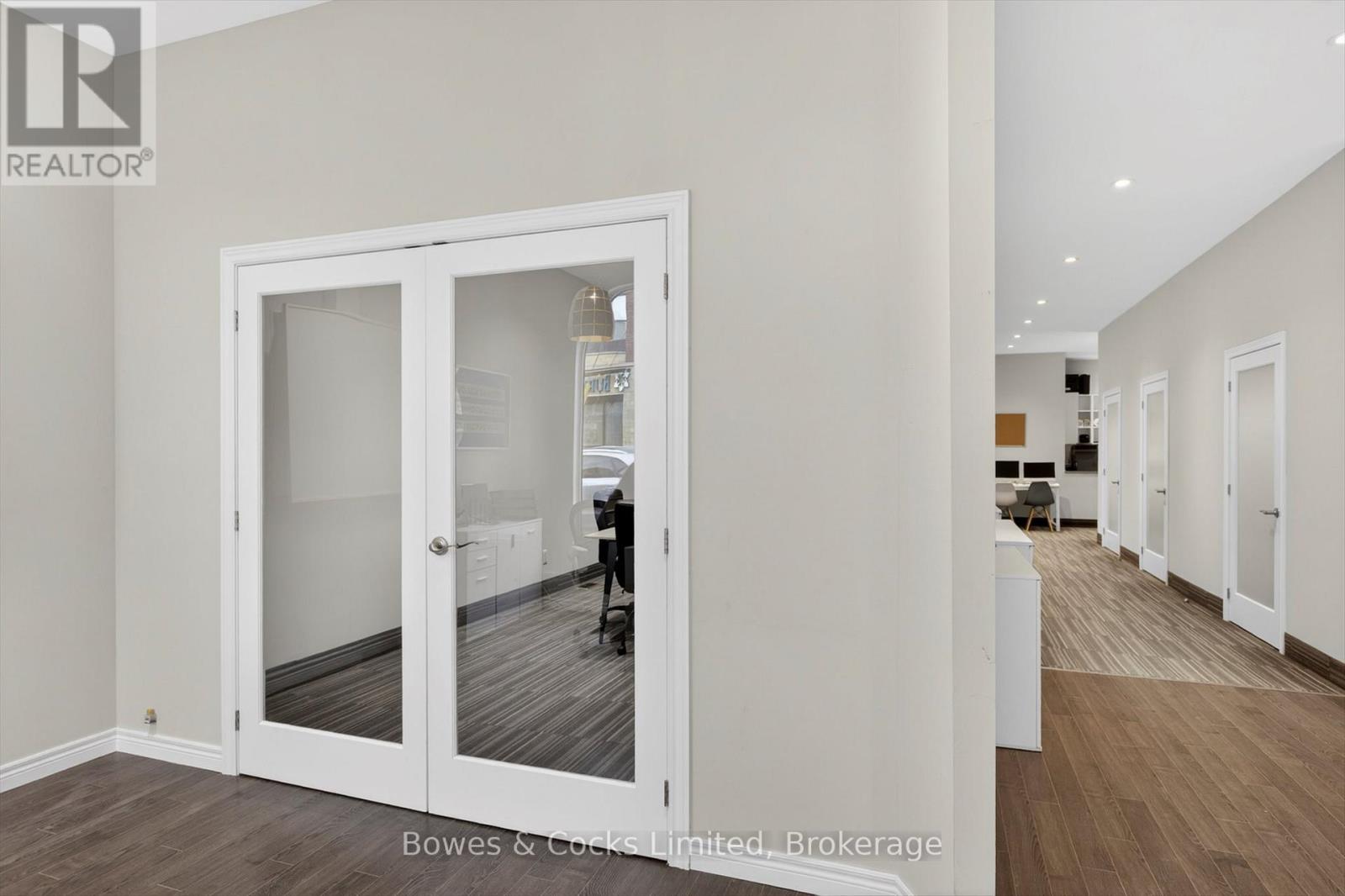 269 CHARLOTTE STREET — photo 6