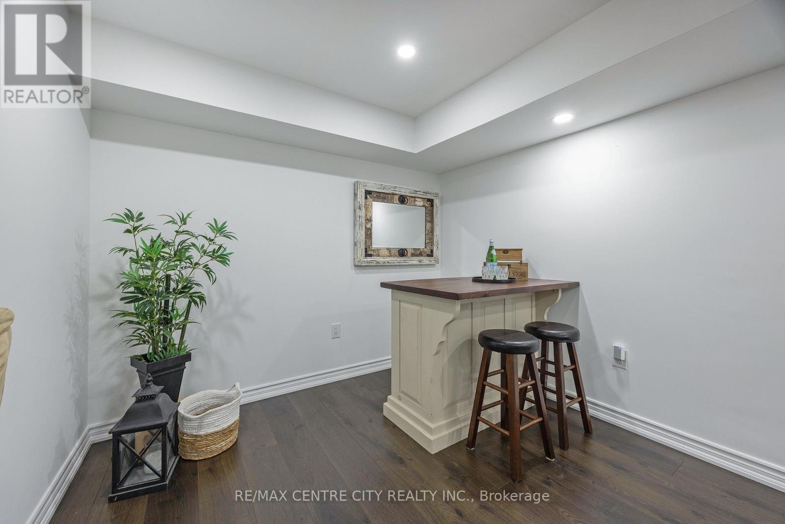 78 SUMMERDALE PLACE - 30