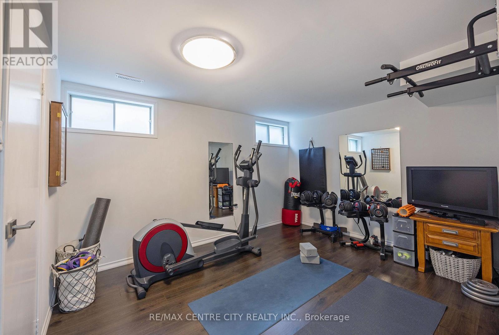 78 SUMMERDALE PLACE - 32