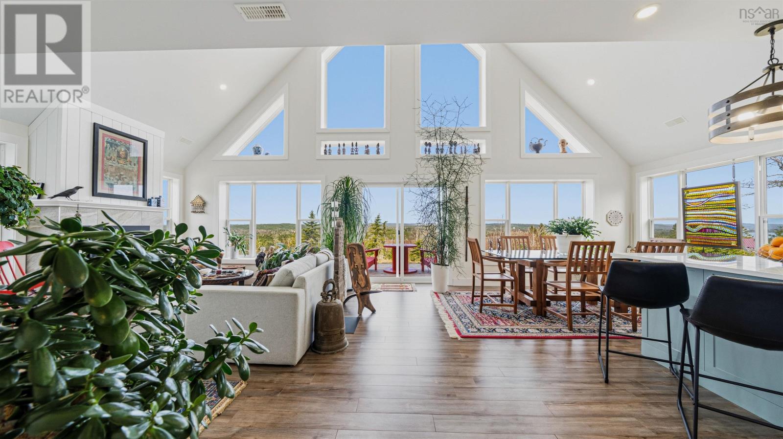 Property 20 of 49 of 1399 East Petpeswick Road