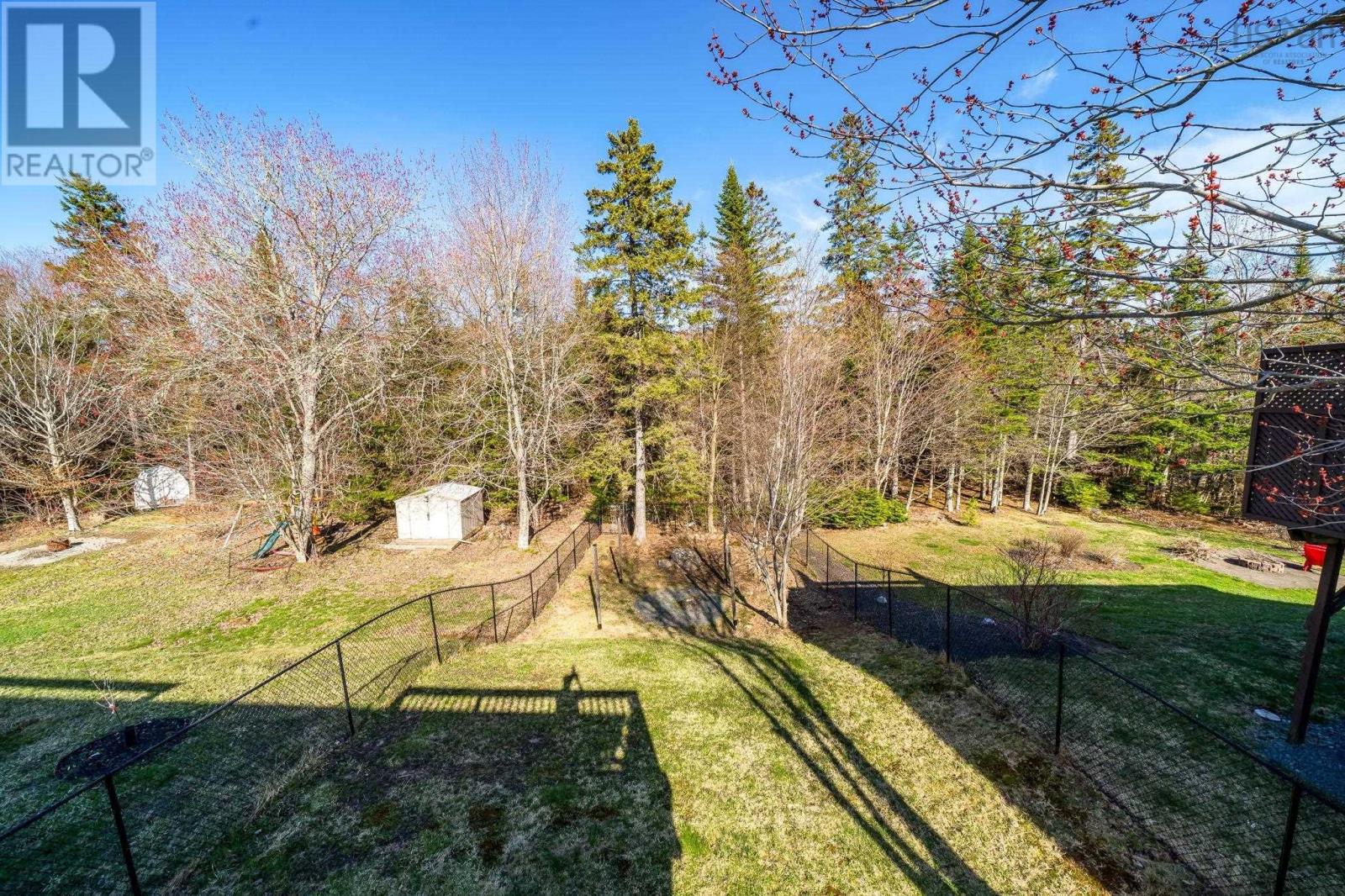 Property 35 of 44 of 36 Headings Court