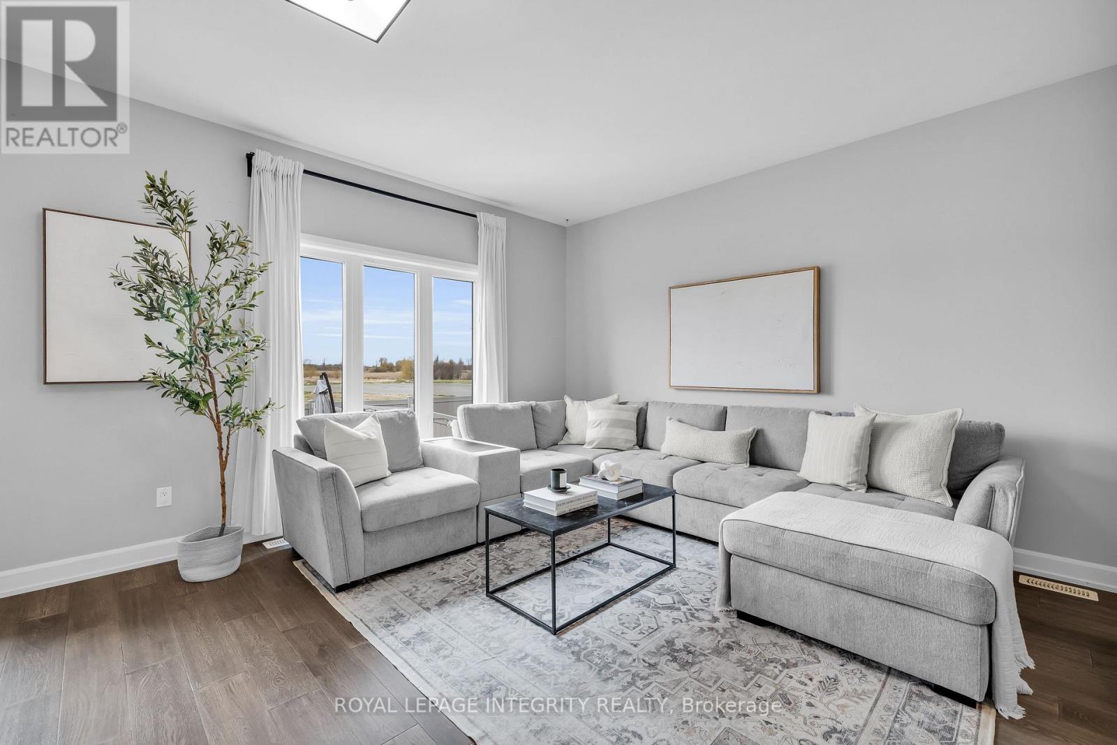 440 ARORA CRESCENT - 10