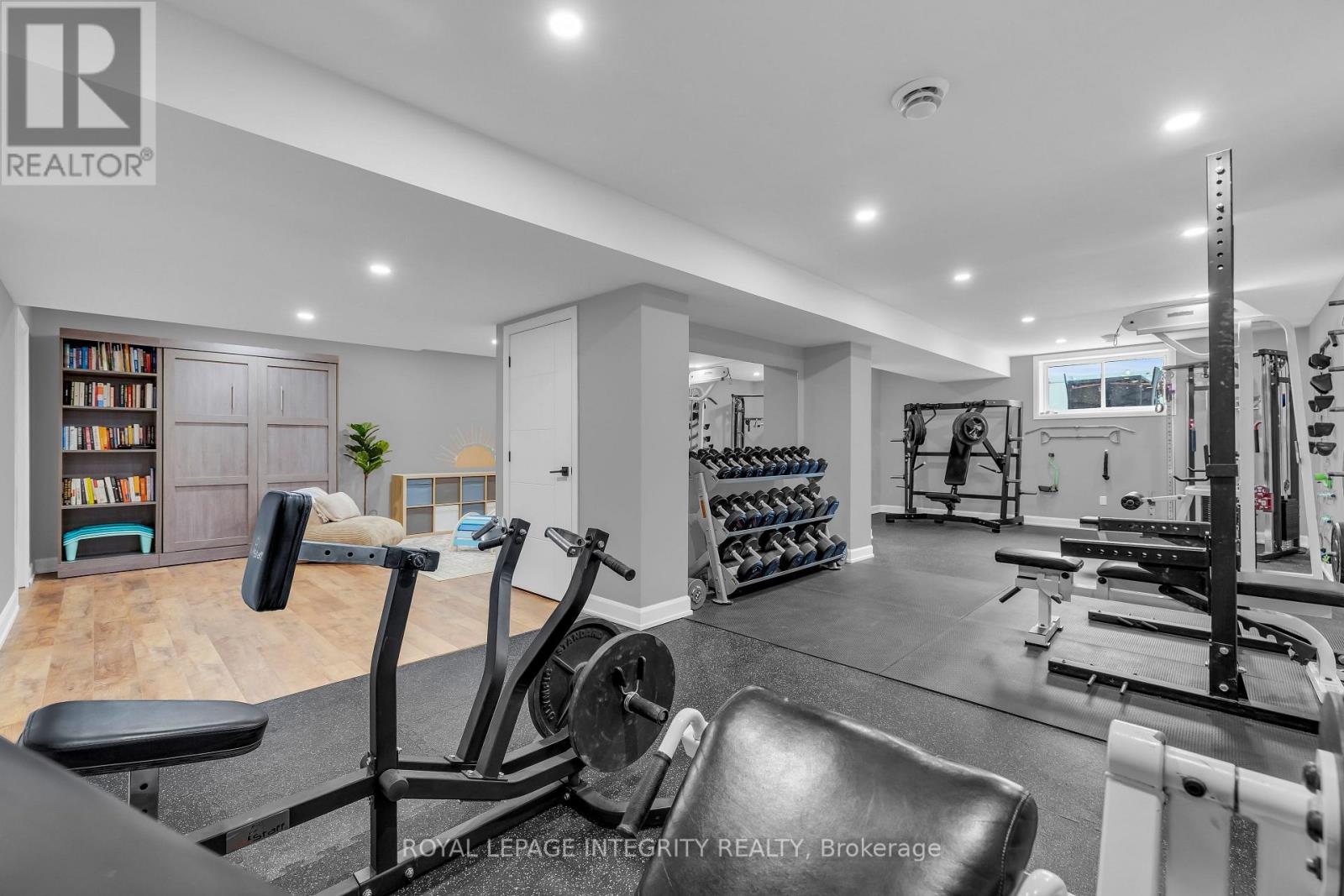 440 ARORA CRESCENT - 26