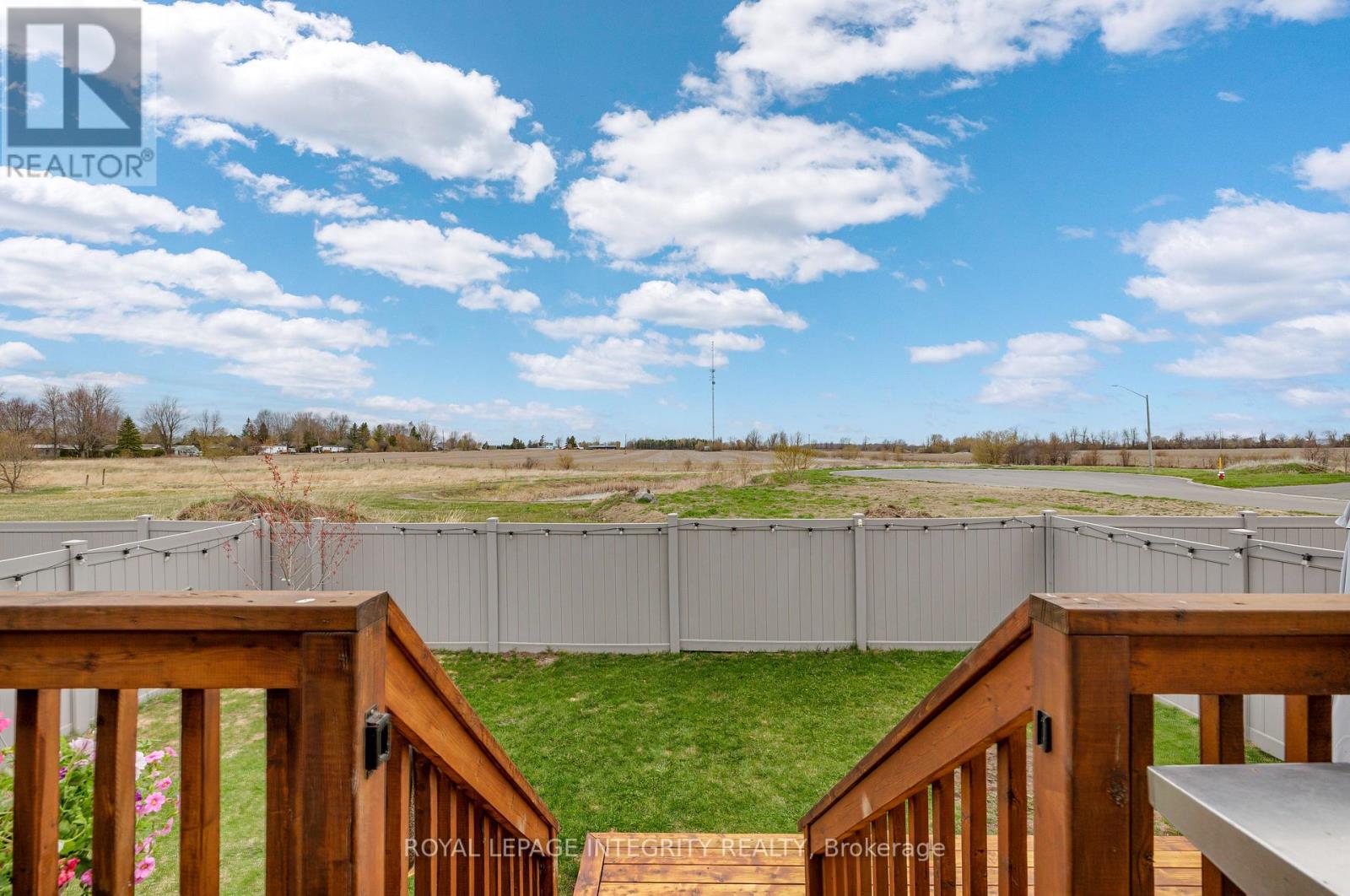 440 ARORA CRESCENT - 30