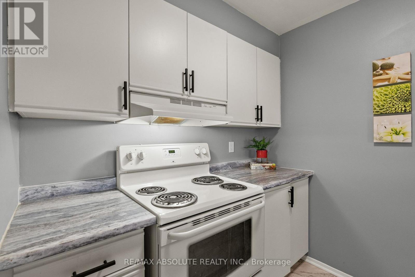 #415 216 VIEWMOUNT DRIVE - 15