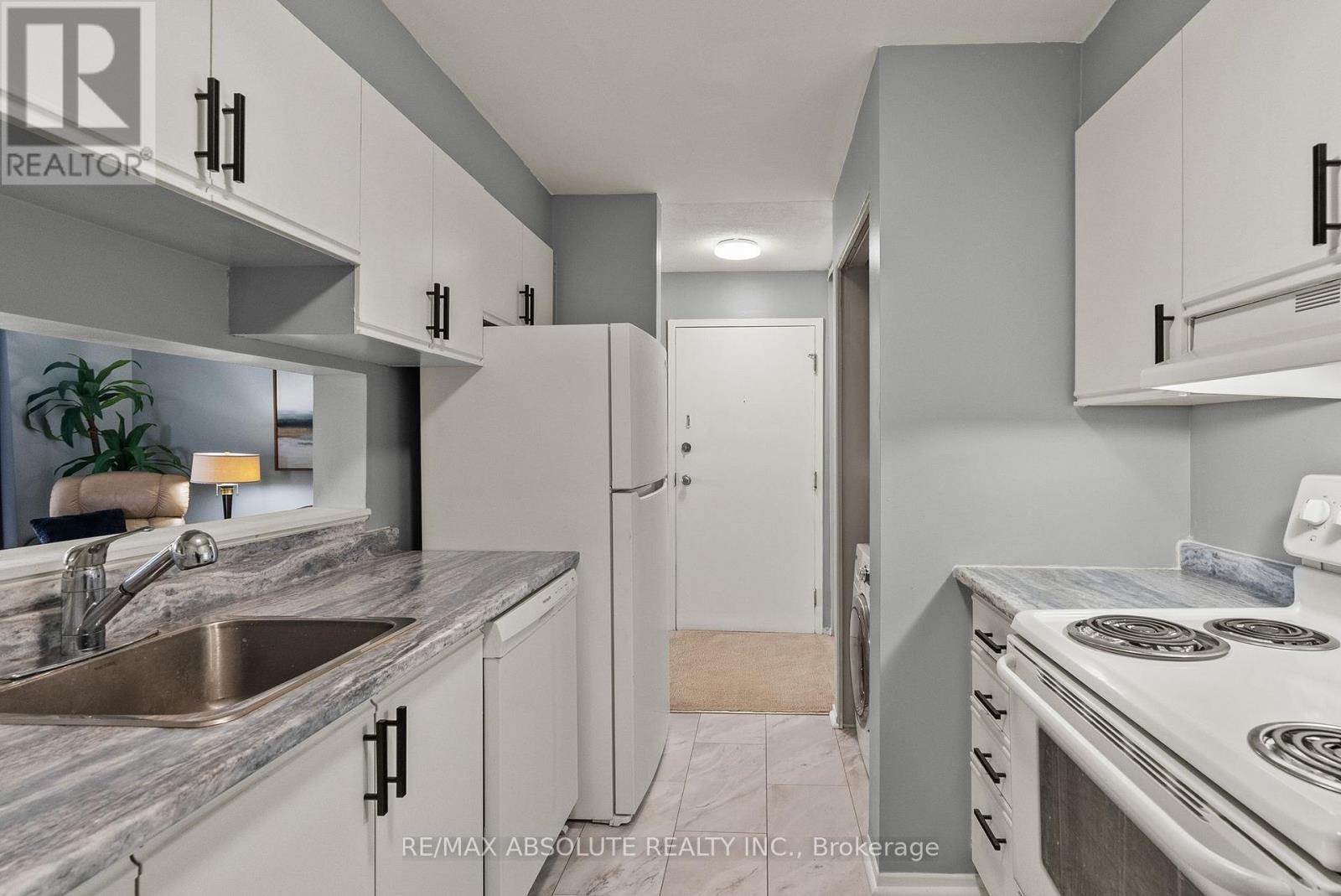 #415 216 VIEWMOUNT DRIVE - 17