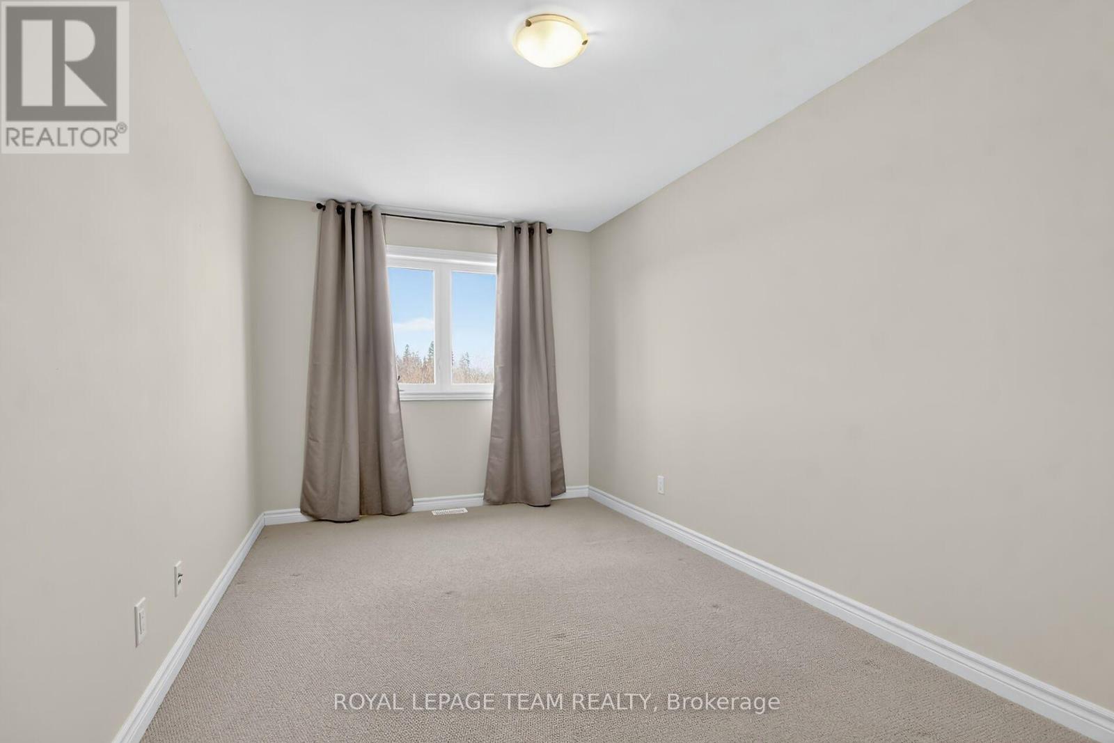 765 DEARBORN PRIVATE - 20