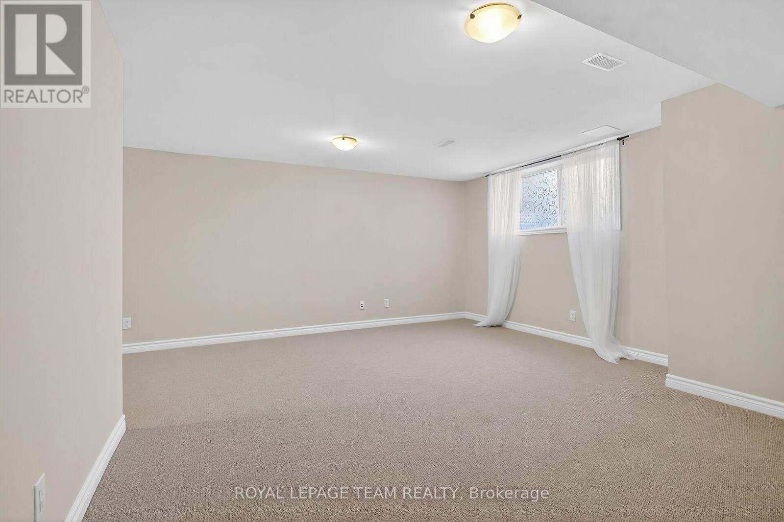 765 DEARBORN PRIVATE - 25