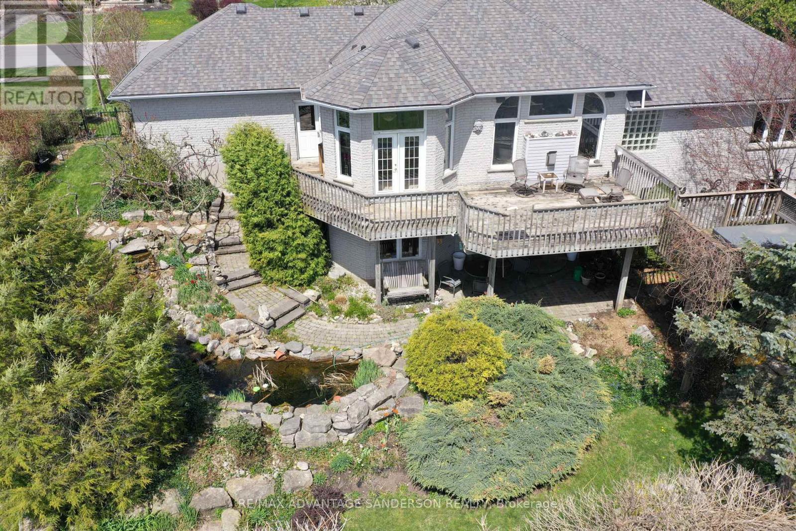 23 BIRCHCREST DRIVE Property Photo