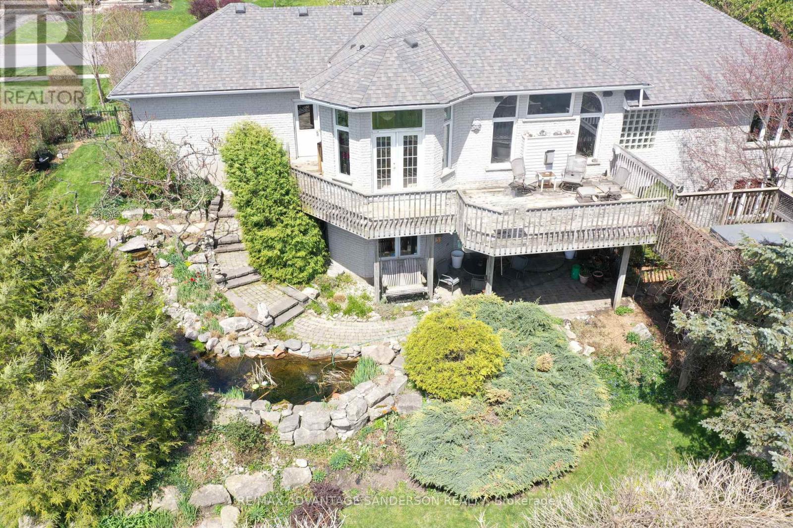 23 BIRCHCREST DRIVE Property Photo