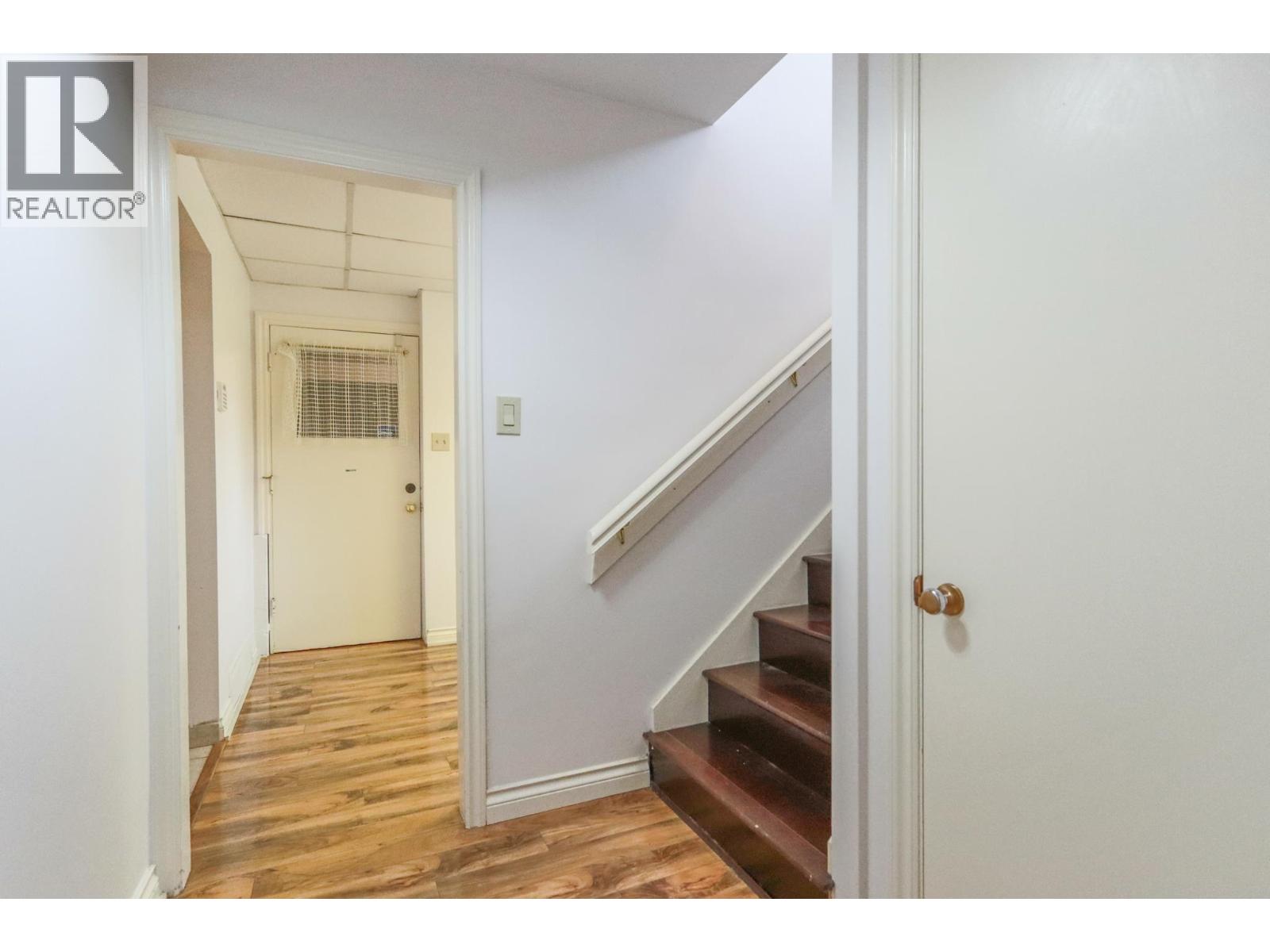1352 E 16TH STREET, North Vancouver