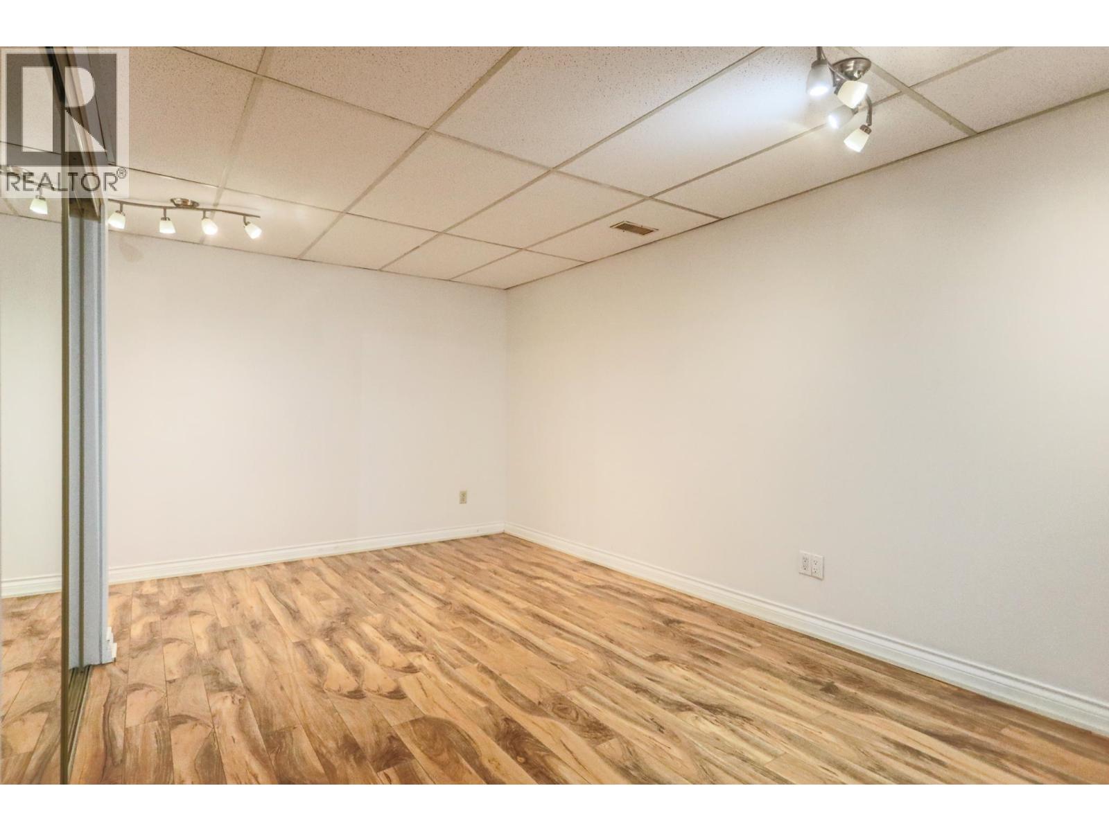 1352 E 16TH STREET, North Vancouver