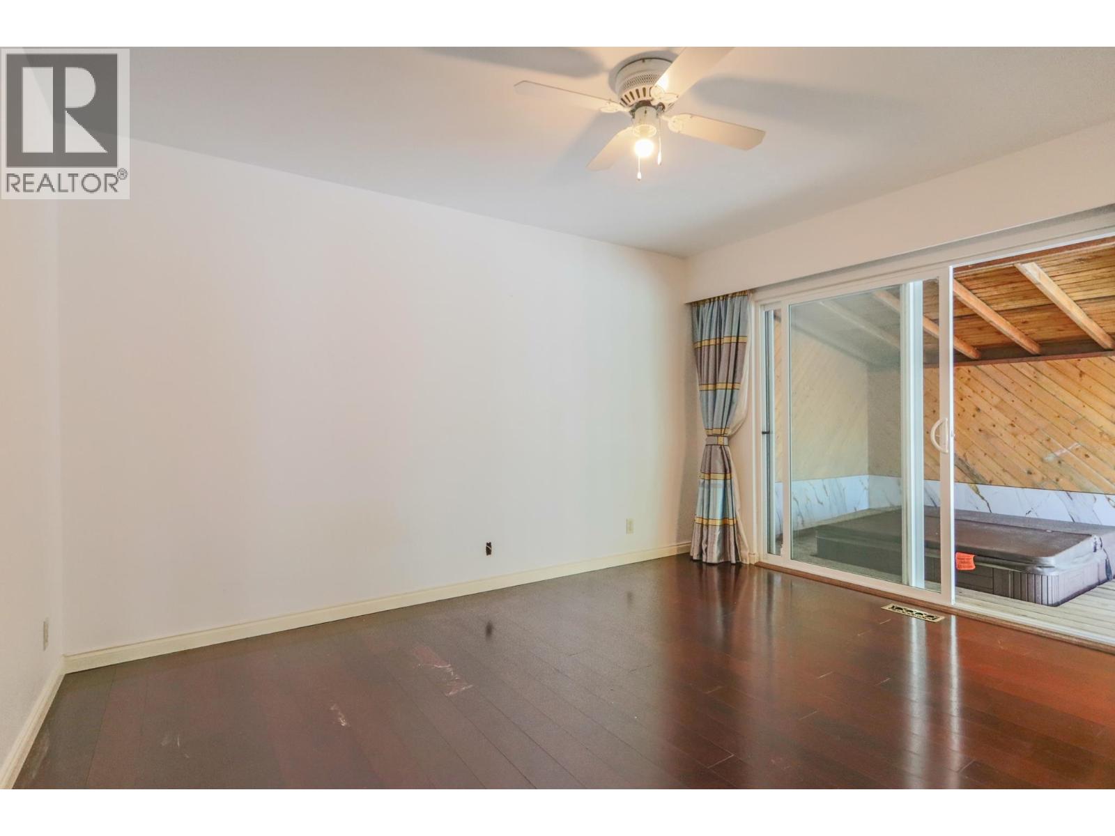 1352 E 16TH STREET, North Vancouver