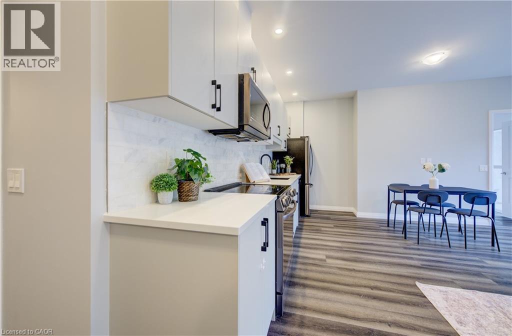 #201 60 CHARLES Street W - 6